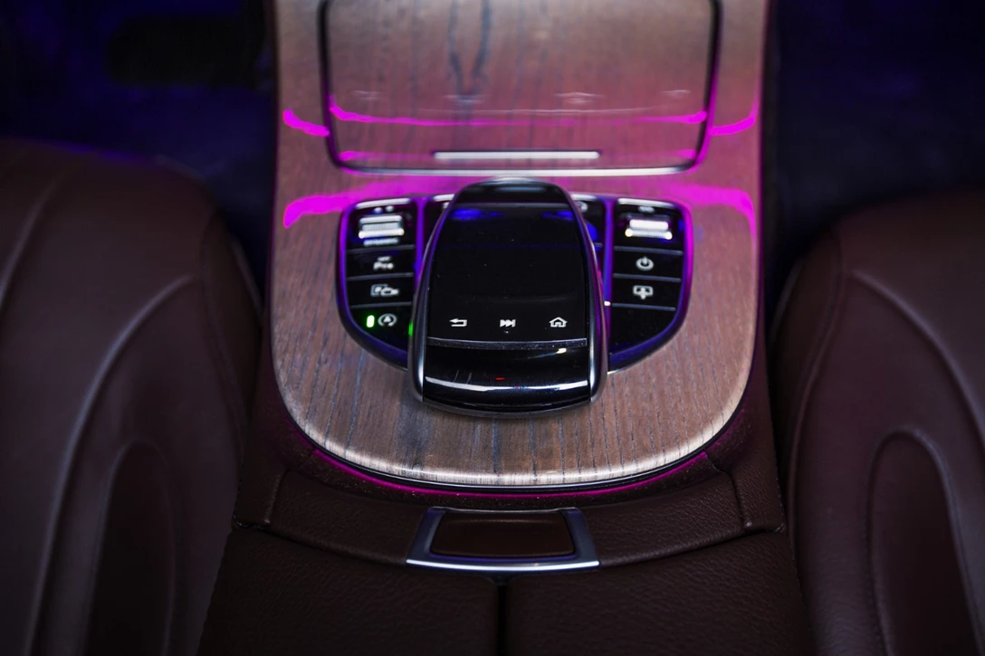 1609093-20-CLS 025.jpg