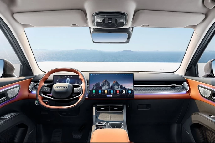 תא נוסעים, צ'רי טיגו 8 החדש