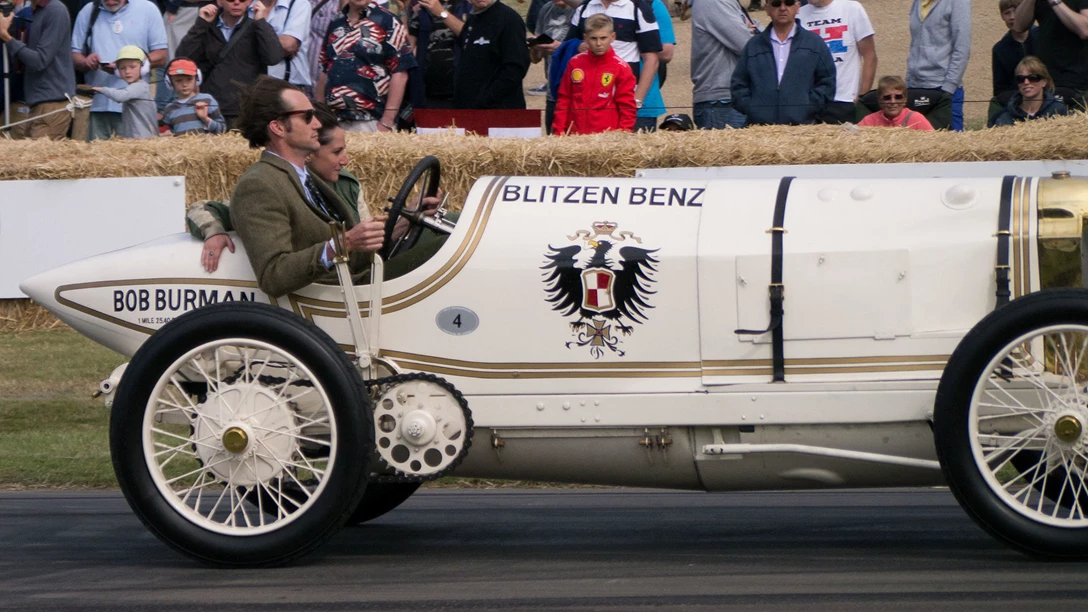 1665358-1909_Benz_200_'Blitzen_Benz'_(19786031611).jpg