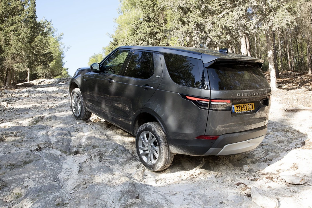 1616373-לנד רובר דיסקברי V6 מבחן דרכים (4).jpg