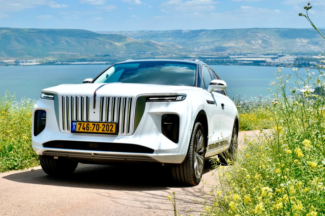 1660019-HONGQI - 14.jpeg