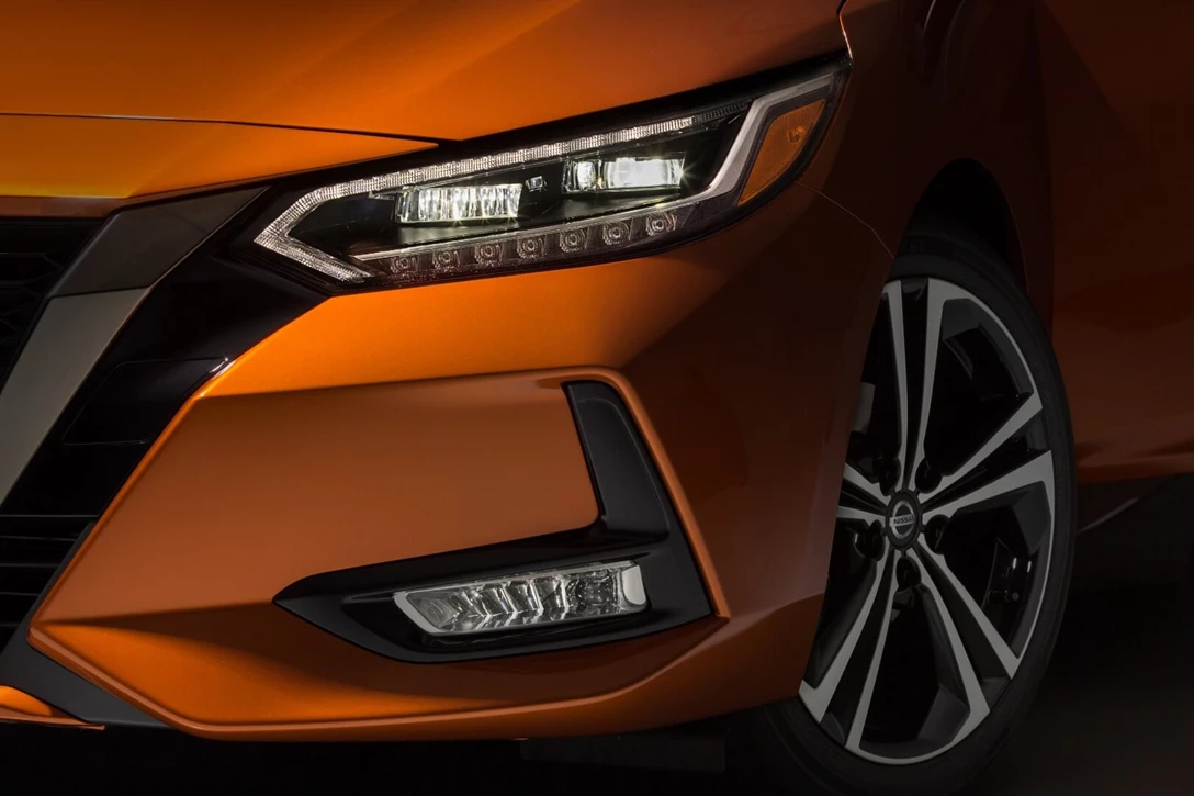 1625845-2020 Nissan Sentra_O-11.jpg