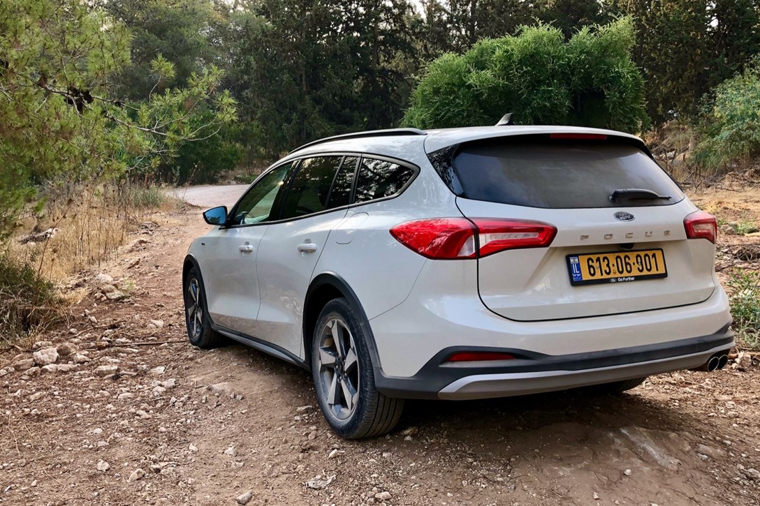 1637176-פורד פוקוס אקטיב טורר - 9.jpeg