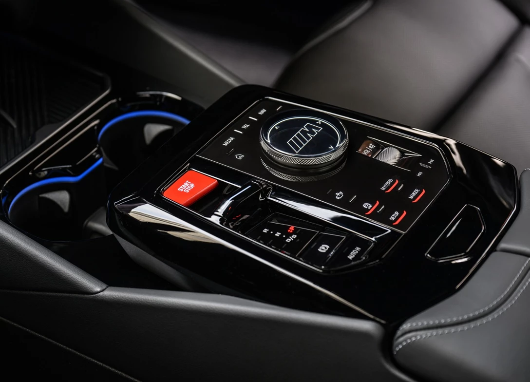 1707411-BMW-M5-2025 (12).jpg