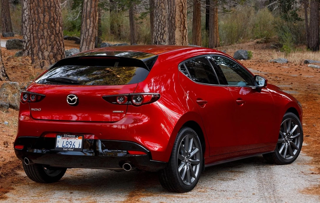 1634374-מאזדה 3 2019 4.jpg