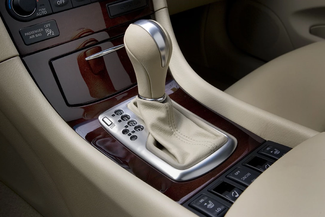 איניפיניטי EX 