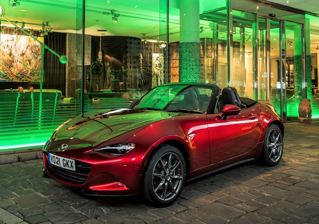 1675612-Mazda-MX5-2023-07.jpg