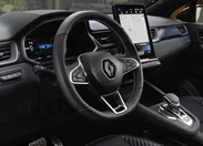 1701775-Renault-Captur E-Tech Hybrid-2024-07-FL.jpg