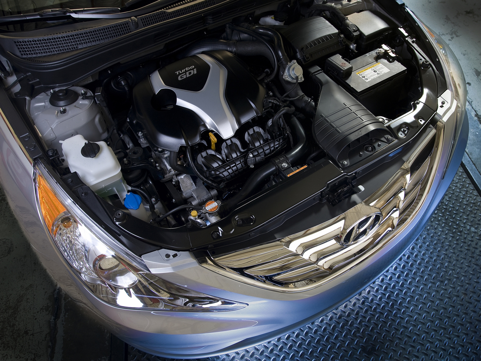 hyundai_sonata_2009_6.jpg