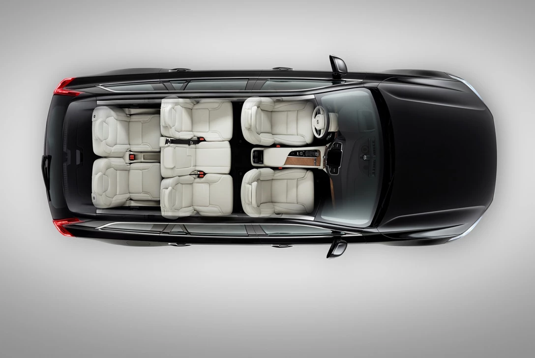 1597749-וולוו XC90 (3).jpg