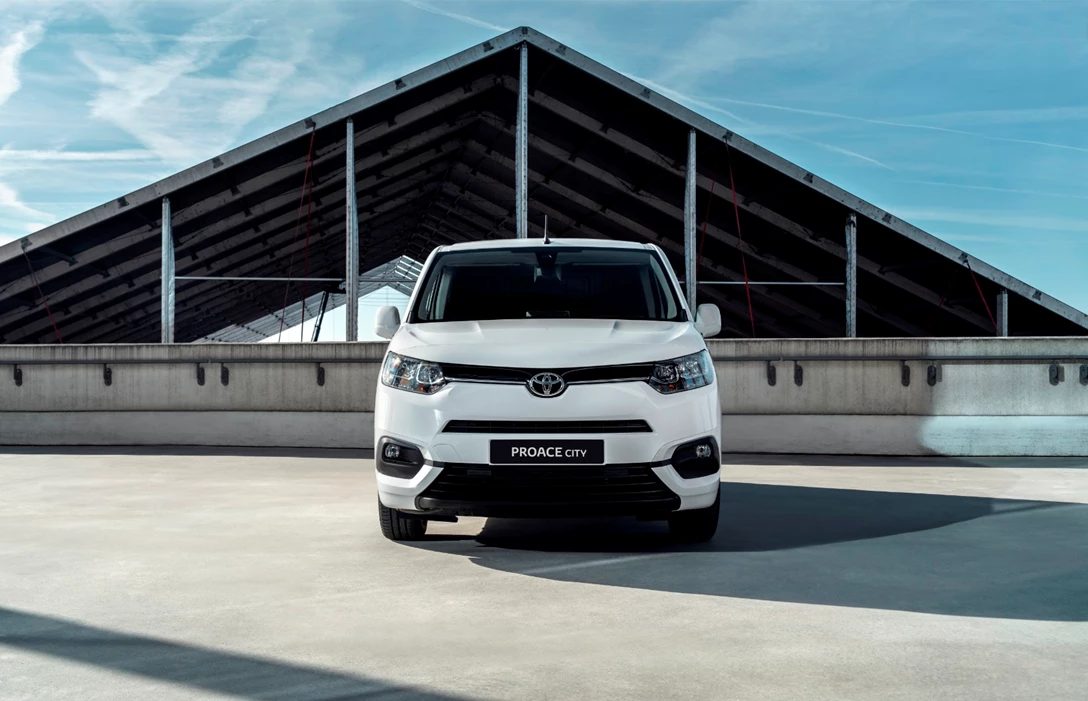1615555-proace-city-2019-031-950505.jpg