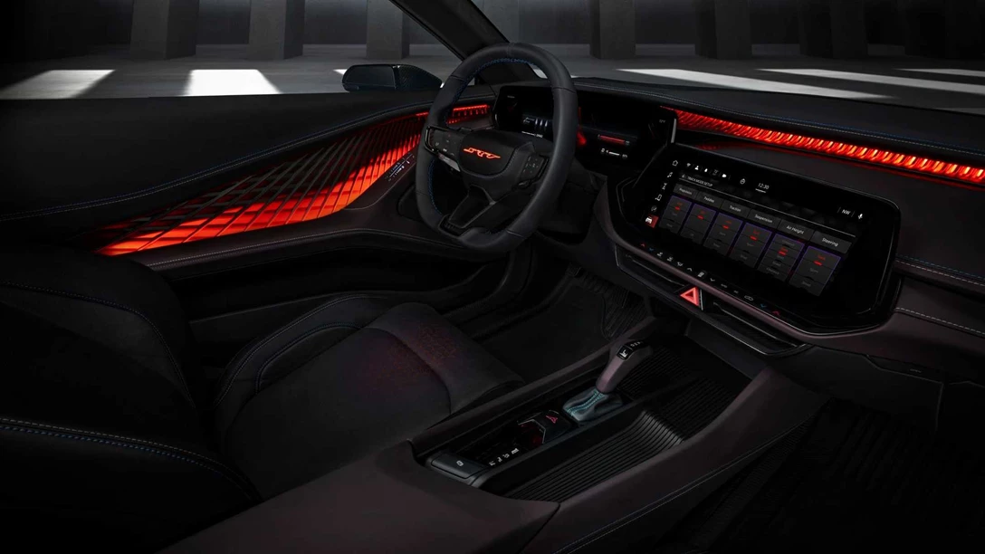1665437-dodge-charger-daytona-srt-concept-interior.jpg