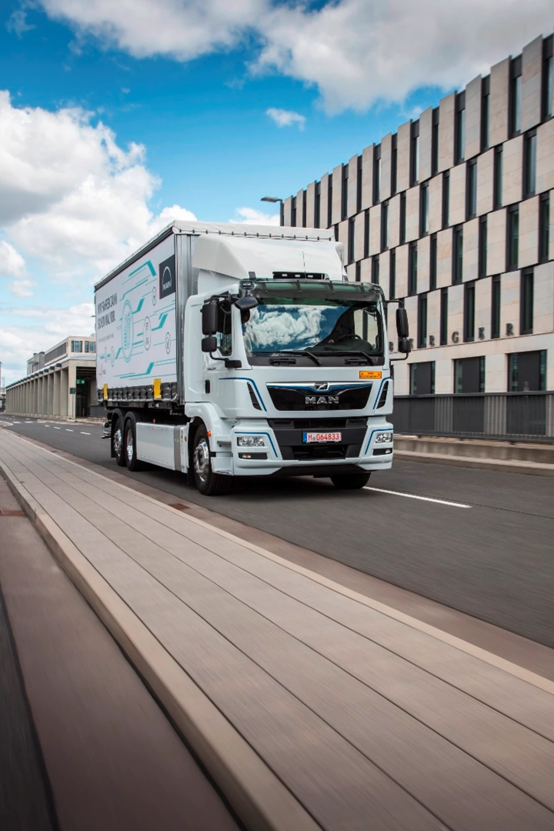 1598345-eTGM (2).jpg