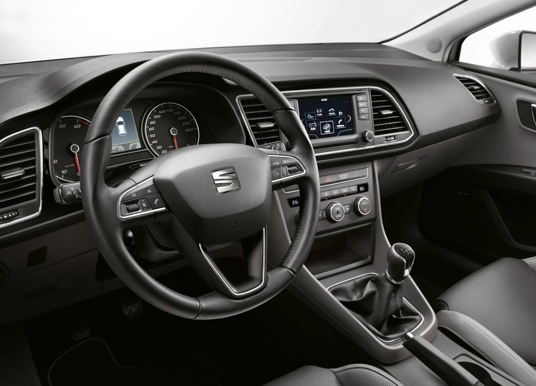 1639784-Seat-Leon-2015-06.jpg