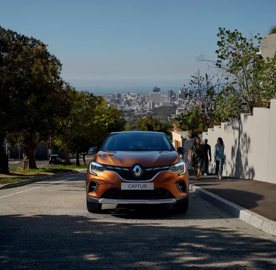 1619135-21229585_2019_-_New_Renault_CAPTUR.jpg
