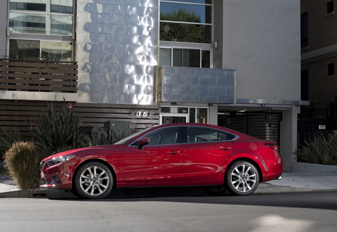 1653556-2014_mazda6_9_1600x1200.jpg