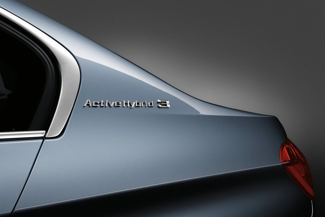 ב.מ.וו סדרה 3 2011