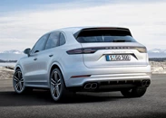 1679635-Porsche-Cayenne-2023-03.jpg