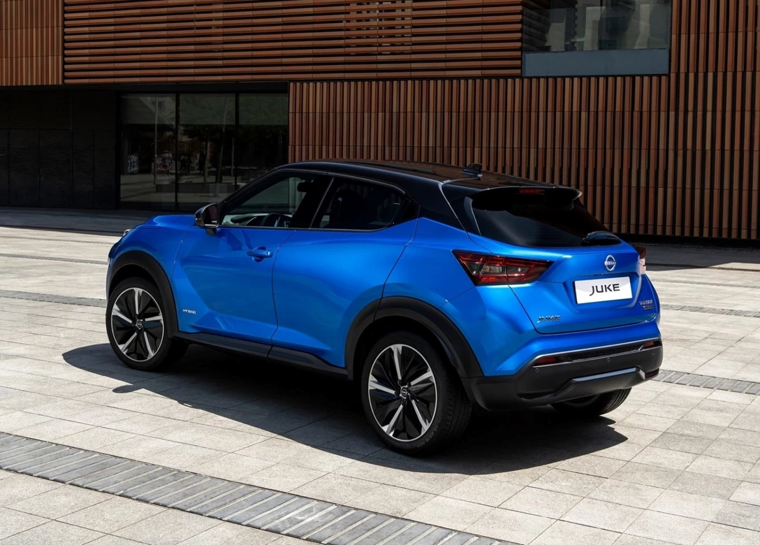1673294-Nissan-Juke-2023-hybrid-02.jpg
