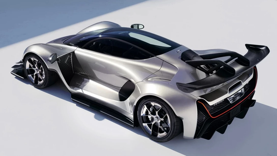 1674710-Czinger C12 2021 JP.jpg