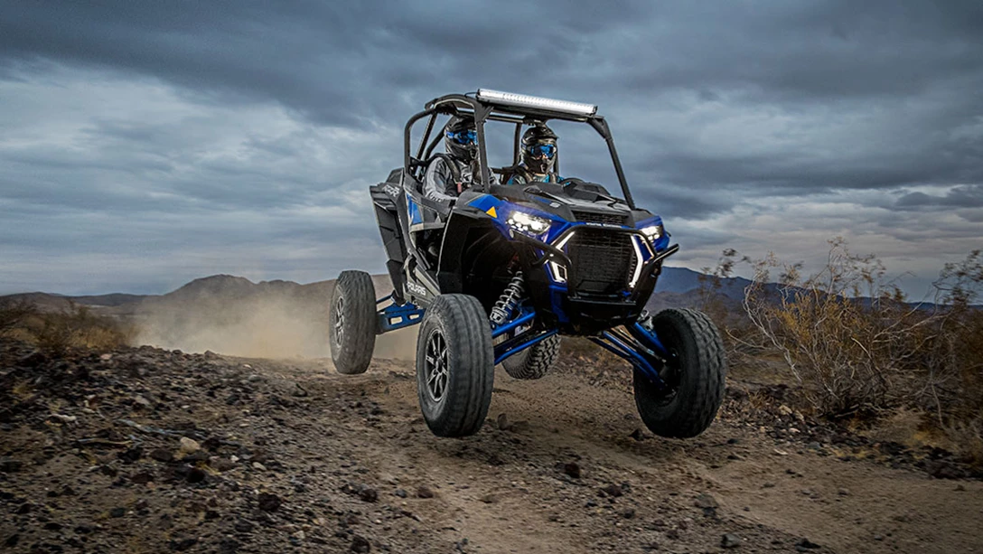 1592619-rzr-turbo-s-location-11.jpg