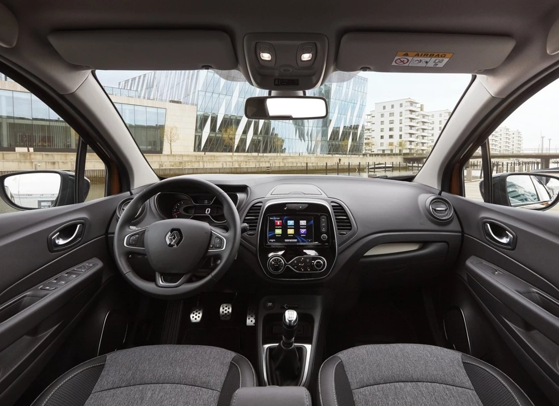 1643833-Renault-Captur-2019-06.jpg