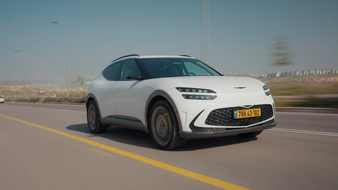 1679097-אוטו השנה 2023.00_38_58_15.Still035 copy-min.jpg