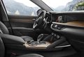 1655145-2018_alfa_romeo_stelvio_156_1600x1200.jpg