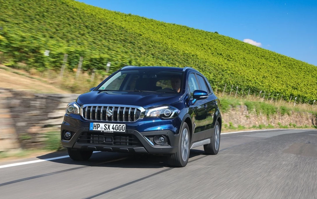 1685873-Suzuki-SX4_S-Cross-2017-1280-0d.jpg