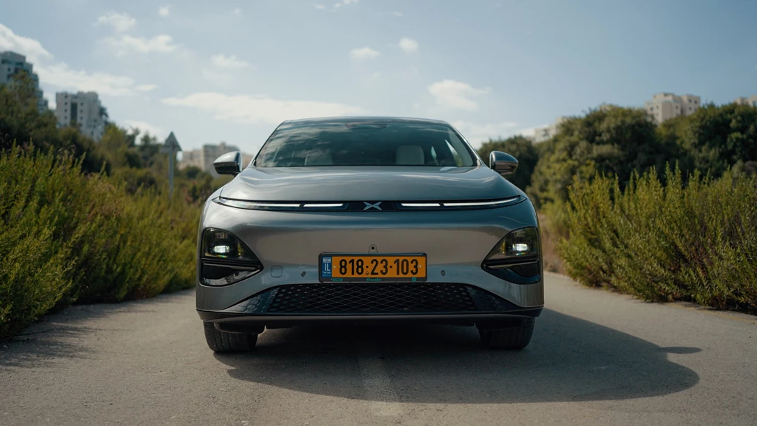 1701383-Xpeng G6 2024.00_54_43_01.Still035.jpg