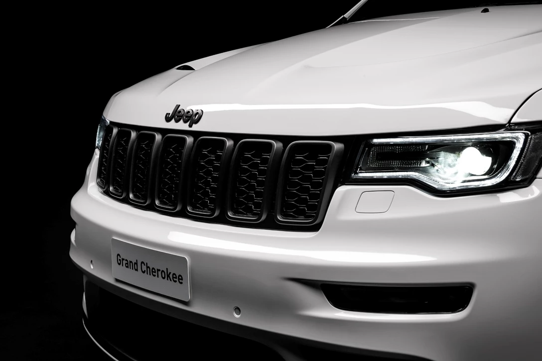 1612803-190225_JEEP_GRAND_CHEROKEE_S_LIMITED_1.jpg