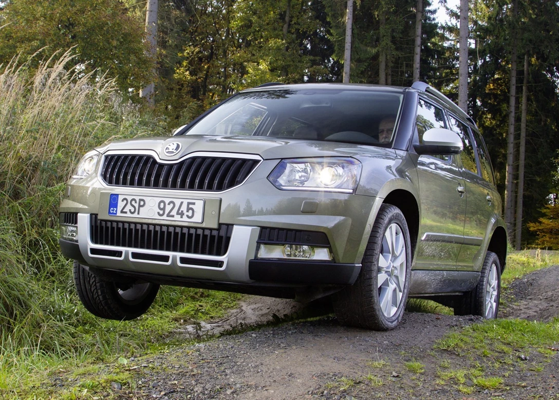 1667650-Skoda-Yeti-2016-04.jpg