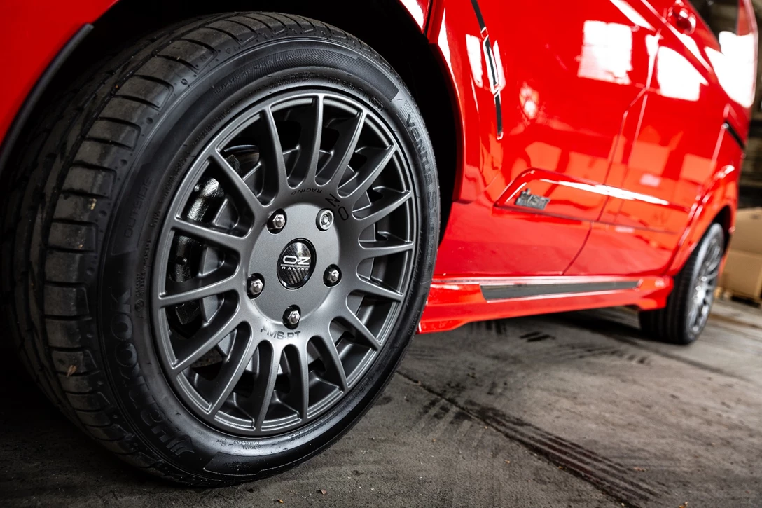 1595169-MS-RT Transit Custom-11.jpg