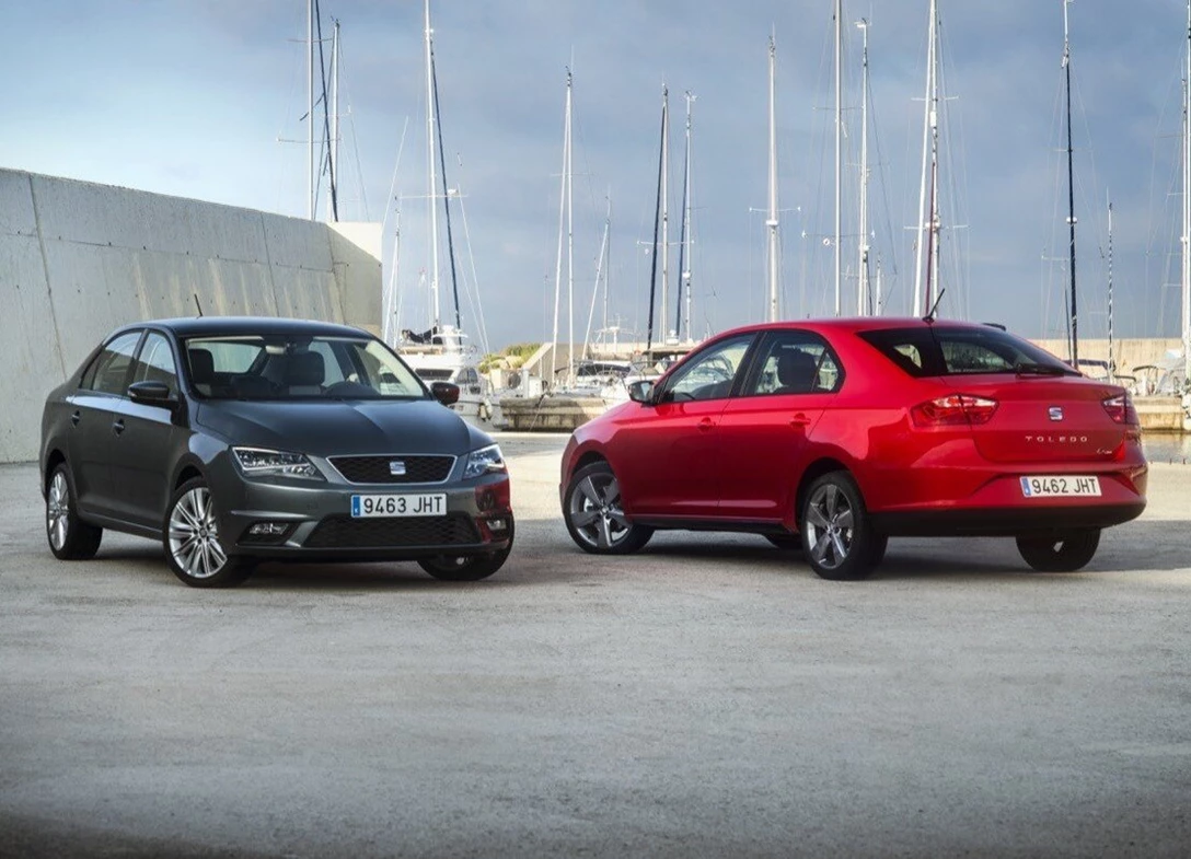 1689733-Seat-Toledo-2015-03.jpg