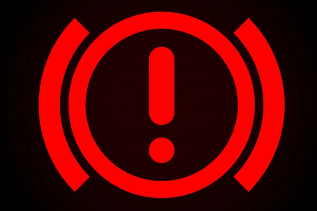 1628640-brake-warning-light.jpg