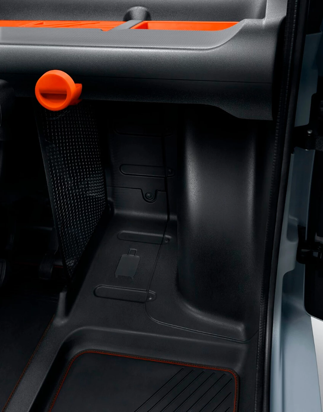 1630884-CL 20.005.019.jpg