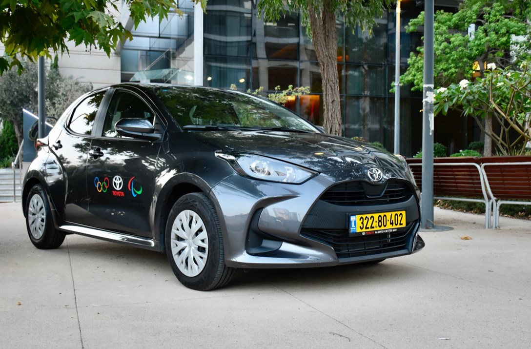 1647582-טויוטה יאריס 1.5 ל - 2.jpeg