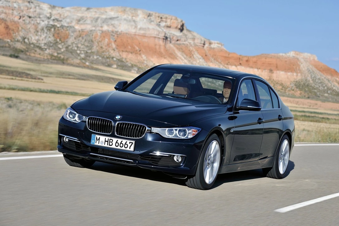 ב.מ.וו סדרה 3 2011