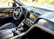 1699339-Bentley-Bentayga-2024-05.jpg