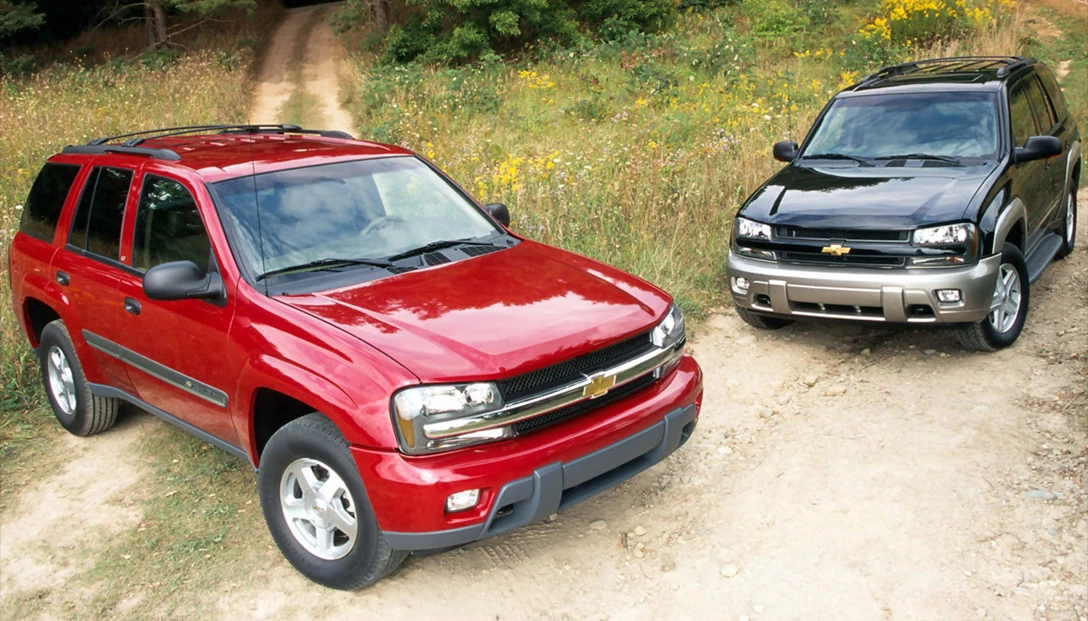 1682130-Chevrolet-TrailBlazer-2002-1280-0e.jpg