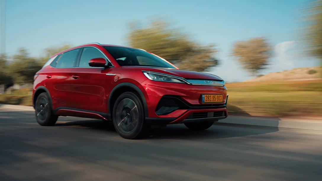 1672427-BYD ATTO 3.00_18_08_04.Still013 copy.jpg