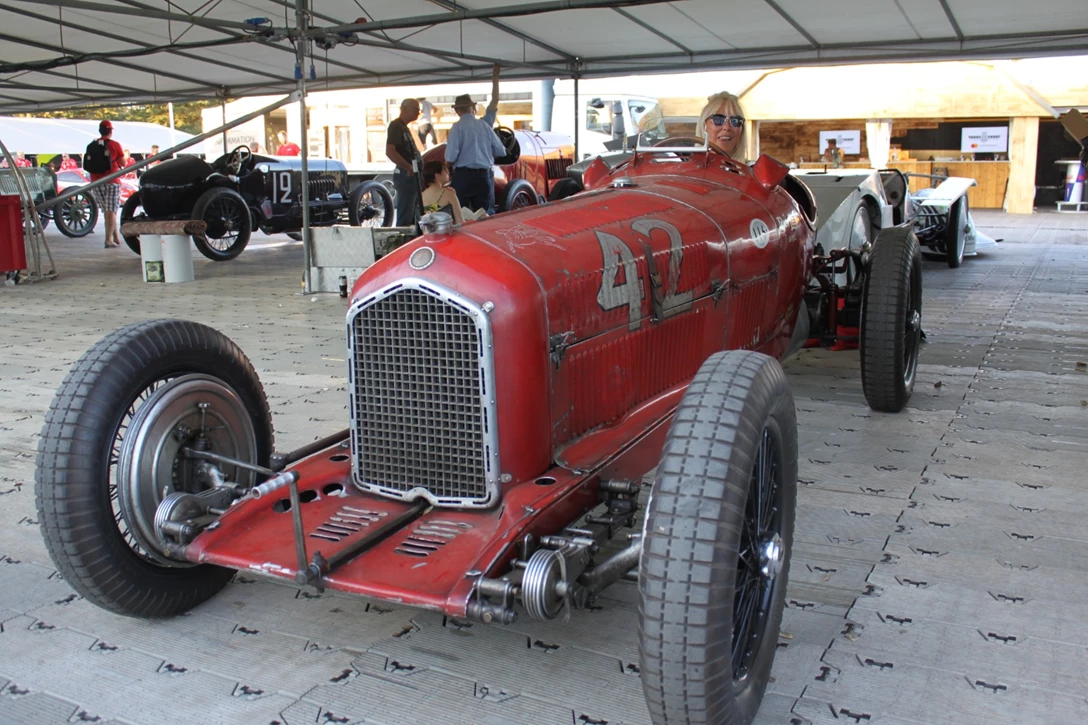 1602608-סיפור שני 1.JPG