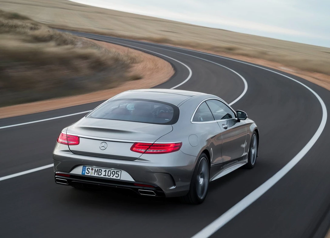 Mercedes-Benz-S-Class_Coupe-2015-02.jpg