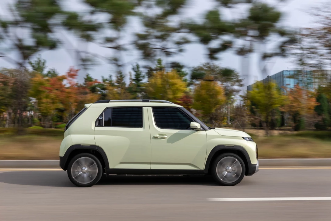 1703685-INSTER Drive_16.jpg