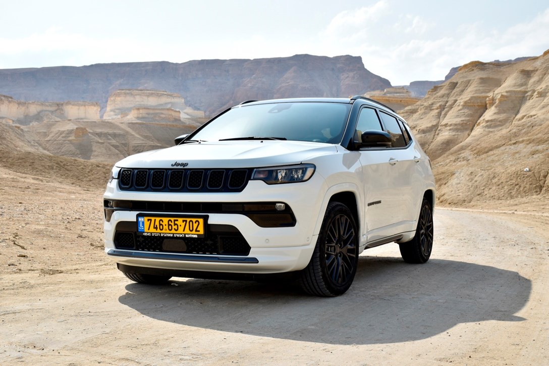 1659860-COMPASS - 9.jpeg