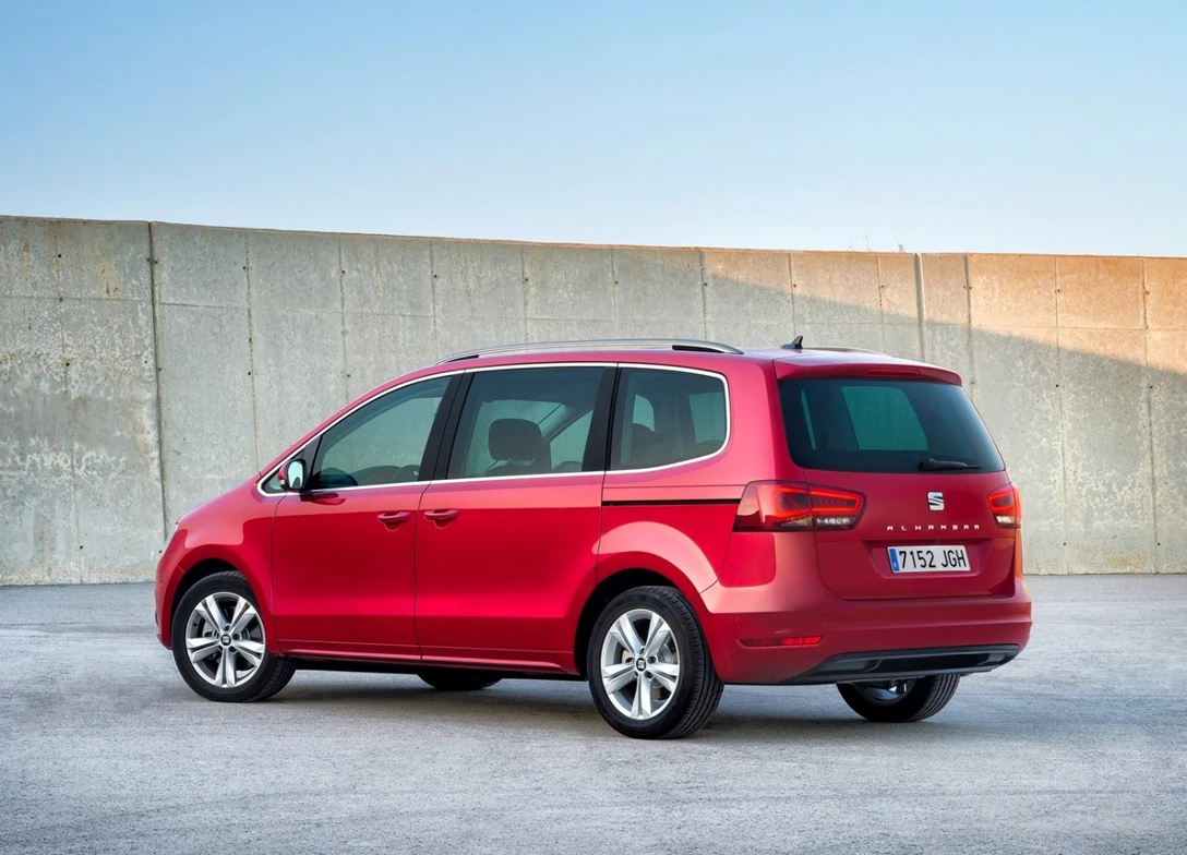 1665170-Seat-Alhambra-2016-02.jpg