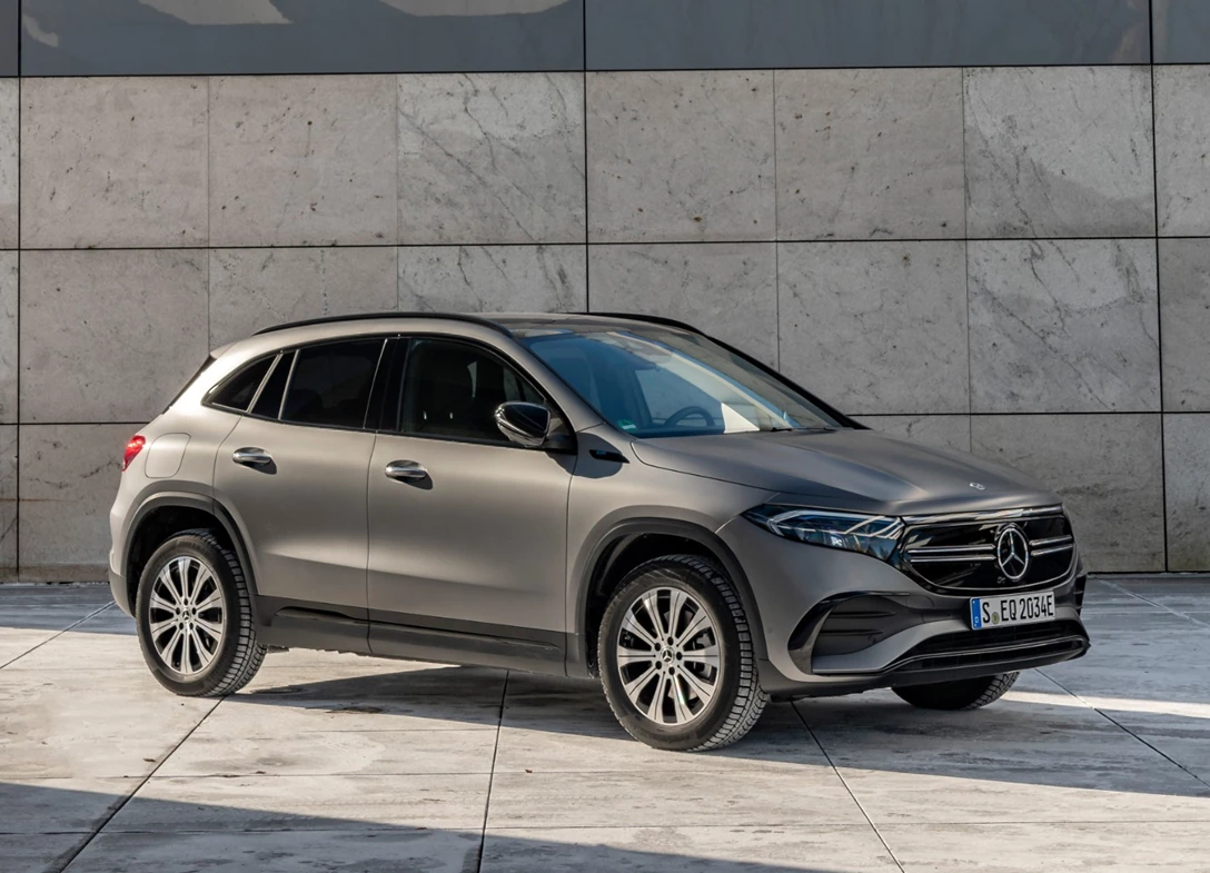 1695919-Mercedes-Benz-EQA-2024-01.jpg