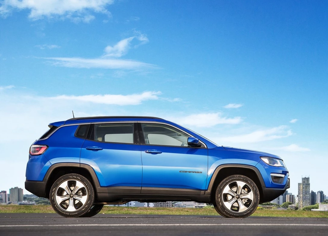 1638367-Jeep-Compass 4.jpg