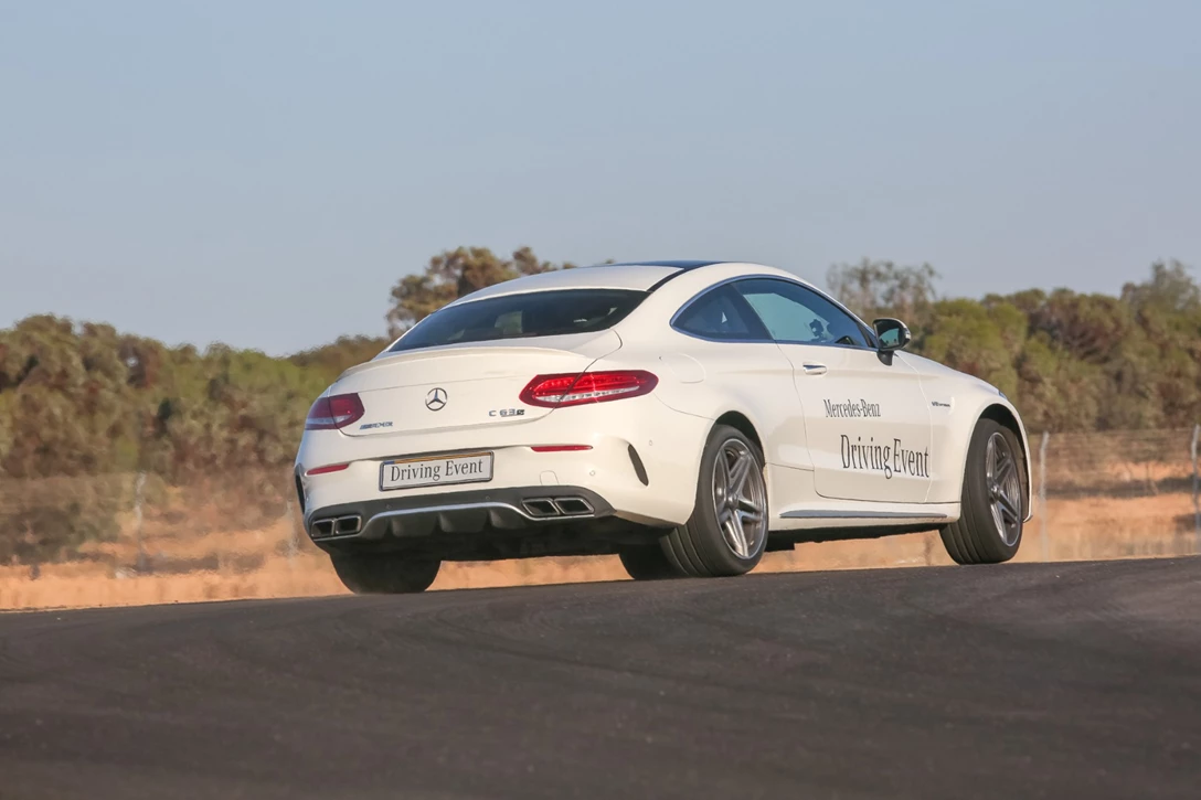 1595882-אירוע נהיגה מרצדס AMG מסלול שדה תימן 2018 (12).jpg