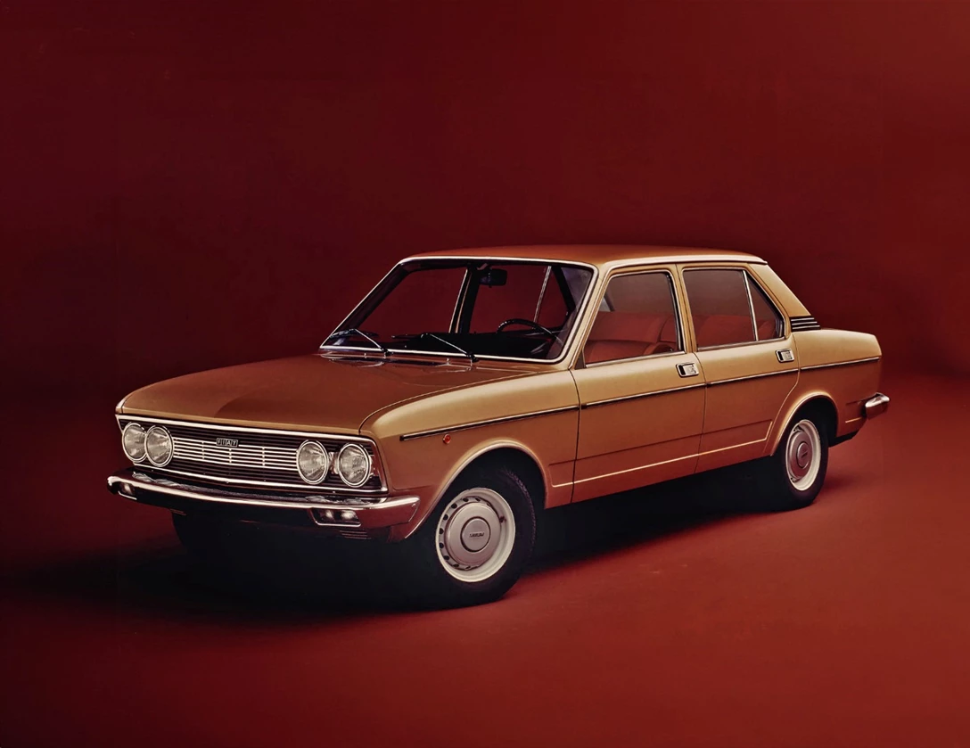 1699058-Fiat-132_GLS_1800-1974-1600-01 copy.jpg